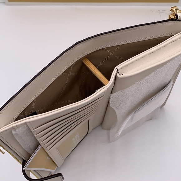 MICHAEL KORS LG DOUBLE ZIP WALLET LIGHT CREAM MULTI Crocodile Leather Snakeskin - Picture 12 of 14